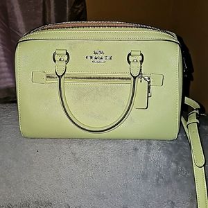 Coach handbag spring green, awesome condition!! Gen. Leather.
